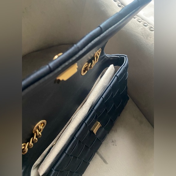 SOLD-Tory Burch new Kira satin convertible crossbody bag - Picture 5 of 8